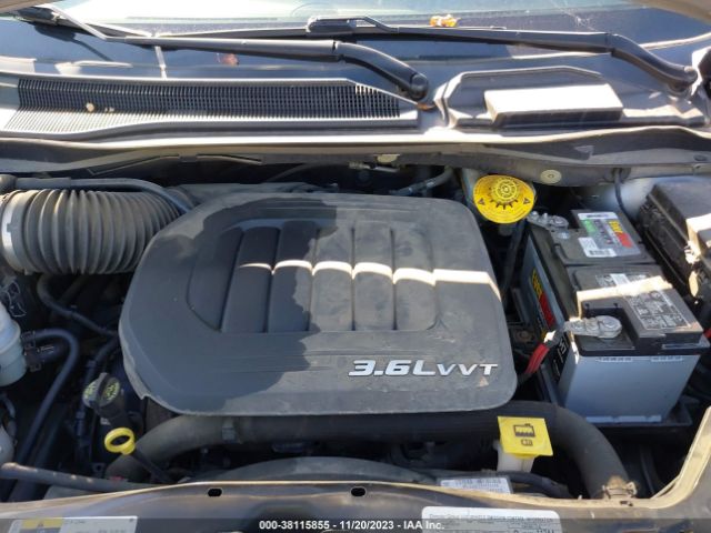 2C4RC1CG2FR525444 Chrysler Town & Country Touring-l