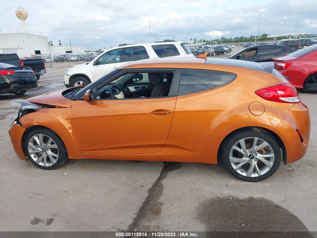Hyundai VELOSTER 2016 KMHTC6AD1GU281586 Image 14