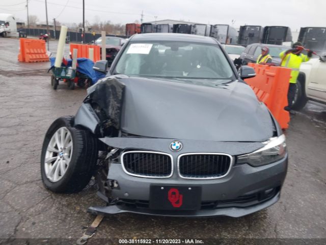 WBA8E5G36HNU45453 BMW 320i Xdrive