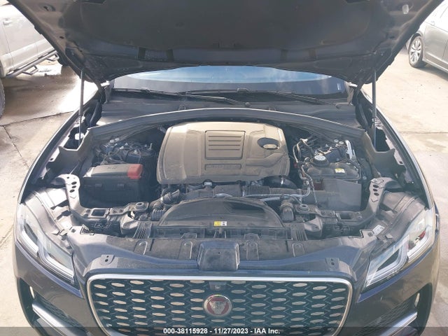 2021 JAGUAR F-PACE SADCJ2EX6MA669597 Photo 9