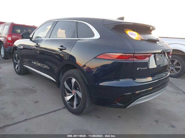 2021 JAGUAR F-PACE SADCJ2EX6MA669597 Photo 2
