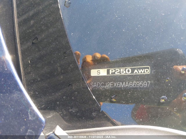 2021 JAGUAR F-PACE SADCJ2EX6MA669597 Photo 8