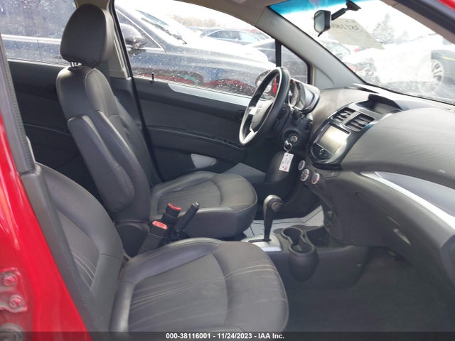 Chevrolet Spark 1lt Auto 2014 KL8CD6S97EC483081 Image 5