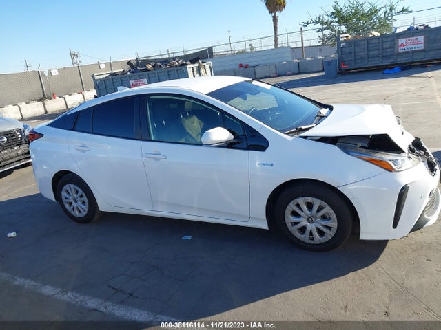 Toyota Prius Le 2019 JTDKARFUXK3079795 Image 13