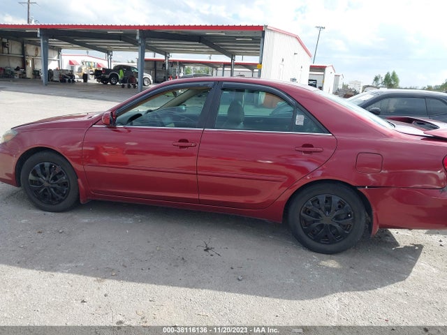 2004 TOYOTA CAMRY SE VIN: 4T1BE32K54U299618