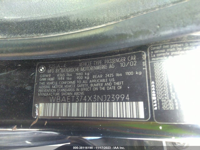 2003 BMW 325I VIN: WBAET374X3NJ23994