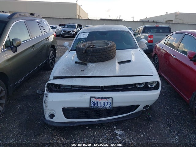 2019 DODGE CHALLENGER SXT VIN: 2C3CDZAG1KH744226