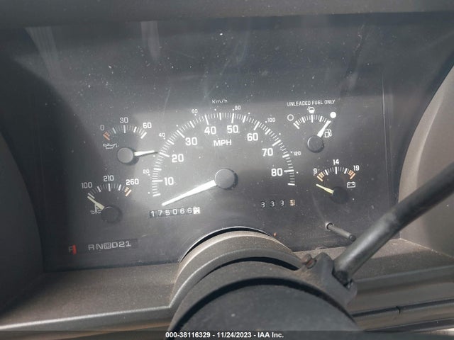 1992 CHEVROLET GMT-400 C1500 VIN: 1GCDC14H3NZ226566
