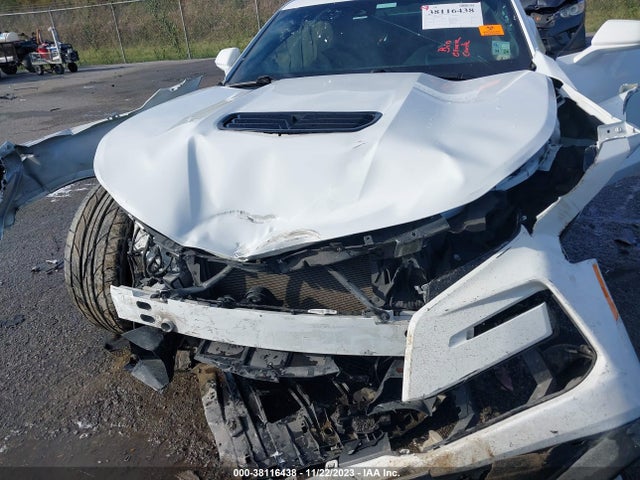 Chevrolet CAMARO 2SS 2019 1G1FH1R7XK0121381 Image 10