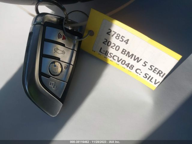 WBAJR3C06LWW74806 BMW 5 Series 530i