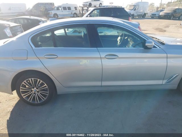 WBAJR3C06LWW74806 BMW 5 Series 530i