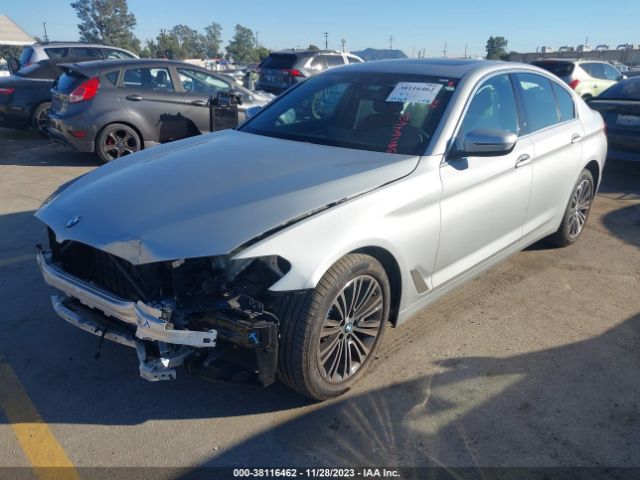 WBAJR3C06LWW74806 BMW 5 Series 530i