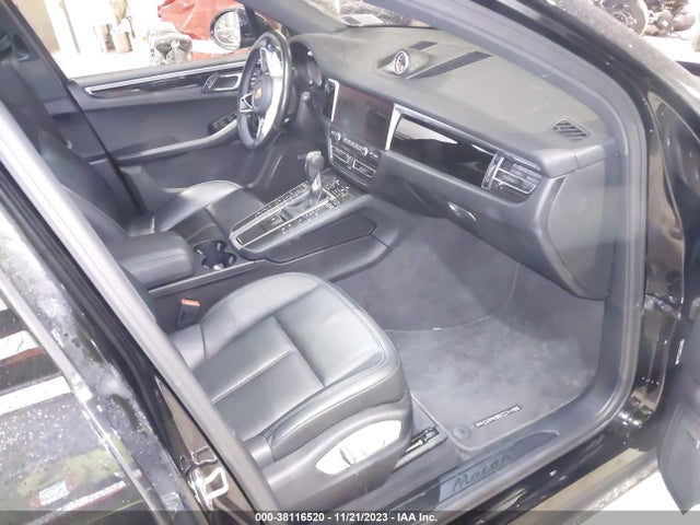 2021 PORSCHE MACAN WP1AA2A54MLB11113 Photo 4