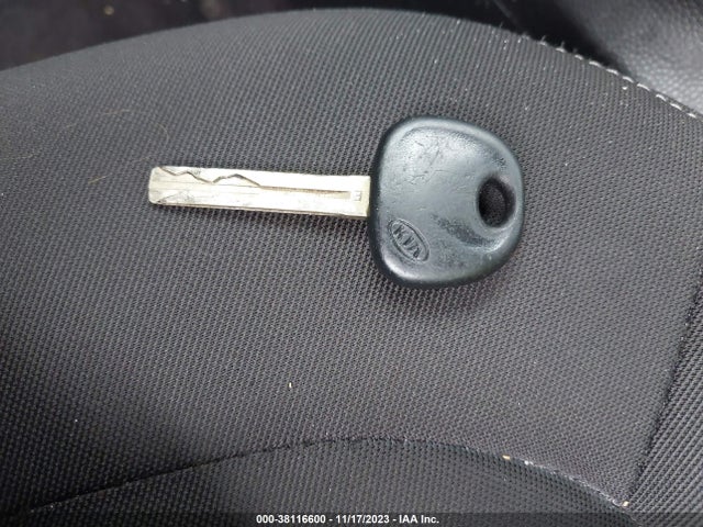 KIA Soul Base 2016 KNDJN2A28G7355176 Image 11