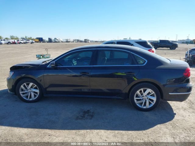 1VWBA7A38JC008030 Volkswagen Passat 2.0t Se
