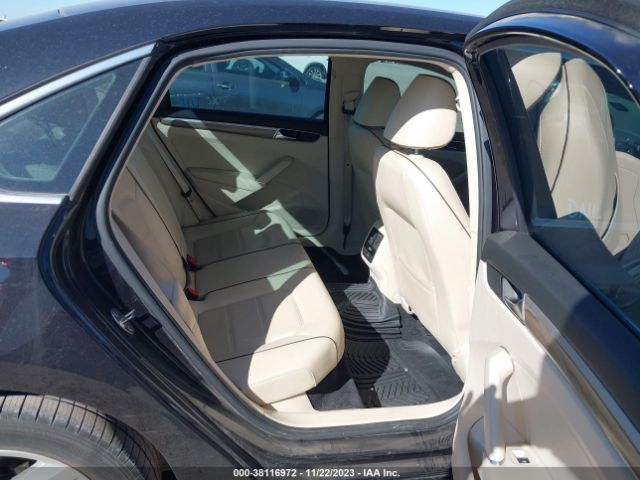 1VWBA7A38JC008030 Volkswagen Passat 2.0t Se