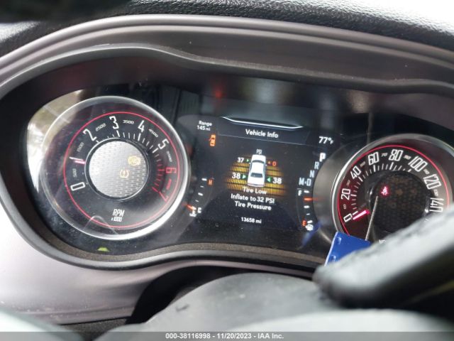 2023 DODGE CHALLENGER 2C3CDZBT7PH606208 Photo 6