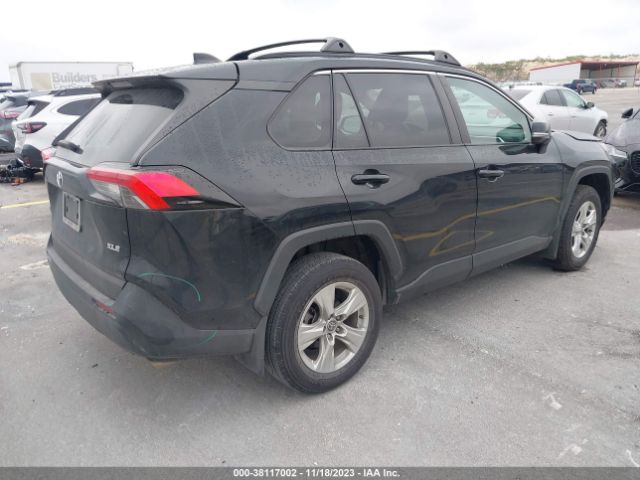 2021 TOYOTA RAV4 2T3W1RFVXMW181382 Photo 3