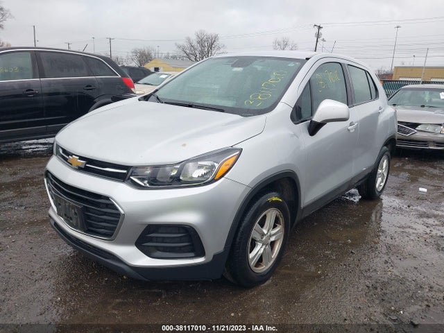 Chevrolet Trax Awd Ls 2020 3GNCJNSBXLL112017 Image 2