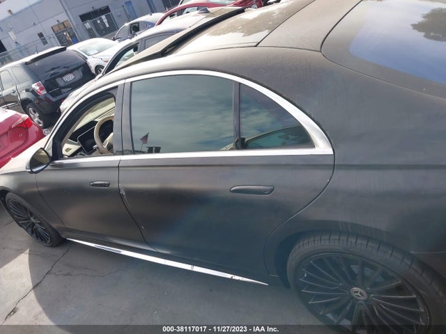 2022 MERCEDES-BENZ S 500 4MATIC VIN: W1K6G6DB7NA077699