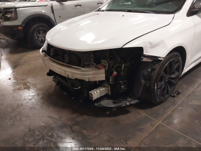 1C3CCCBB3FN568845 Chrysler 200 S