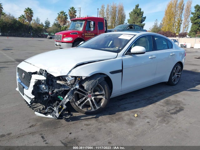 2017 JAGUAR XE SAJAD4BV9HA974334 Photo 1
