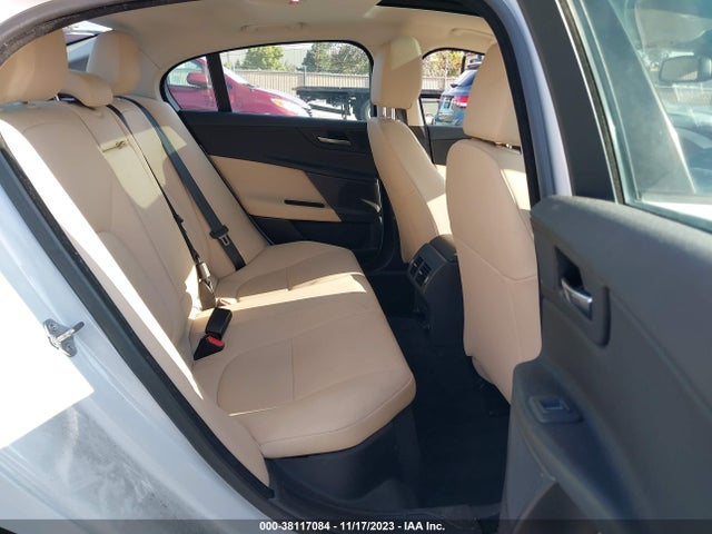 2017 JAGUAR XE SAJAD4BV9HA974334 Photo 7