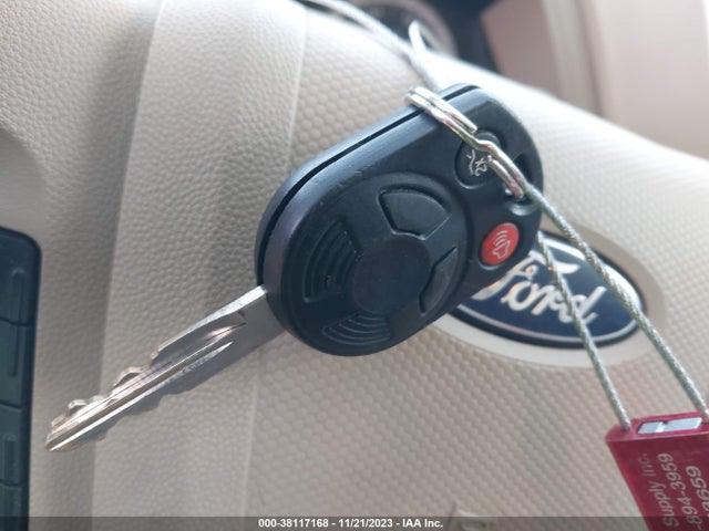 2011 FORD ESCAPE XLT VIN: 1FMCU0DG1BKB35452