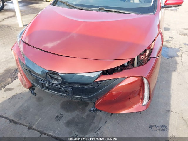 2017 Toyota Prius Prime Premium მანქანა იყიდება აუქციონზე, vin: JTDKARFP7H3064223, აუქციონის ნომერი: 38117212