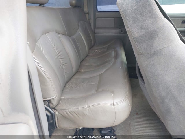 1999 CHEVROLET SILVERADO 1500 LS VIN: 1GCEC19T4XZ134256
