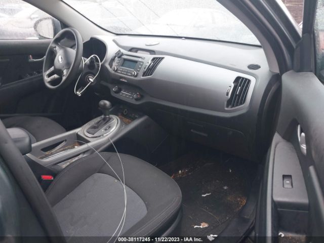 KNDPBCAC2F7741673 KIA Sportage Lx