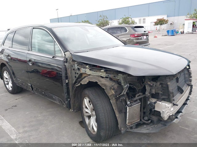 2017 AUDI Q7 3.0T PREMIUM VIN: WA1LAAF77HD026078