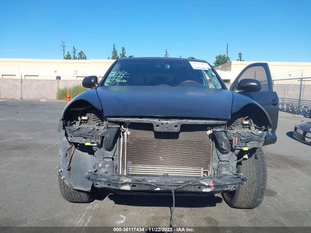 2005 PORSCHE CAYENNE WP1AB29P45LA66419 Photo 5