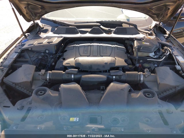 2011 JAGUAR XJ SAJWA2GB9BLV14832 Photo 9