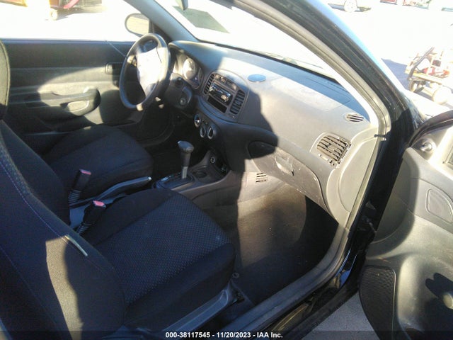 2007 HYUNDAI ACCENT GS VIN: KMHCM36C07U047712