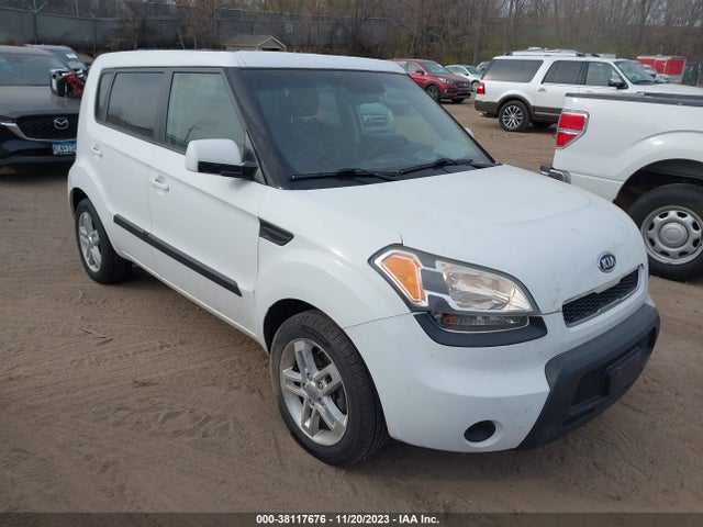 2011 KIA SOUL VIN: KNDJT2A20B7278902