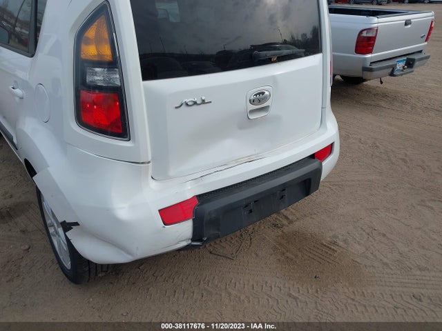 2011 KIA SOUL VIN: KNDJT2A20B7278902