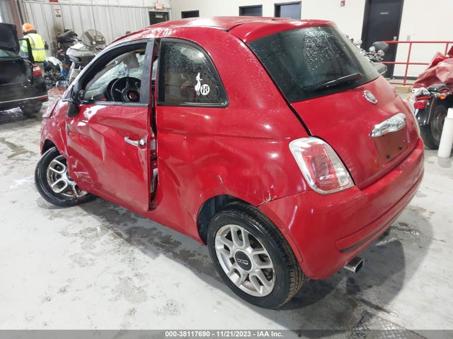 2013 FIAT 500 3C3CFFAR4DT570463 Photo 2