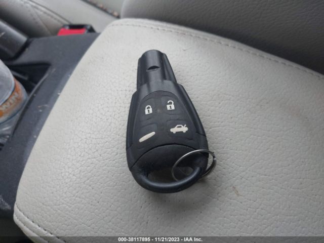 2010 SAAB 9-3 YS3FC4CYXA1613144 Photo 10