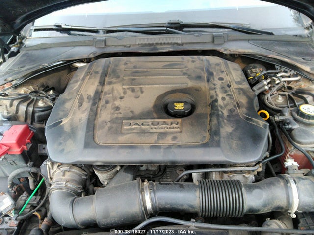 SAJBL4BN1HCY48027 Jaguar Xf 20d R-sport