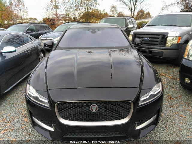 SAJBL4BN1HCY48027 Jaguar Xf 20d R-sport