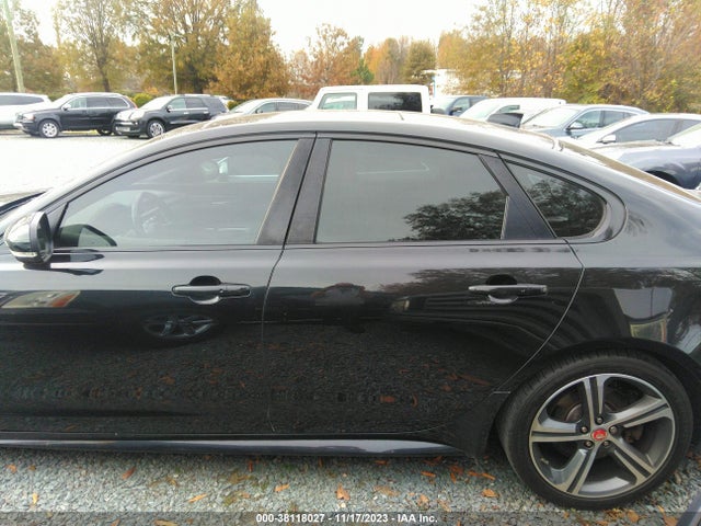 SAJBL4BN1HCY48027 Jaguar Xf 20d R-sport