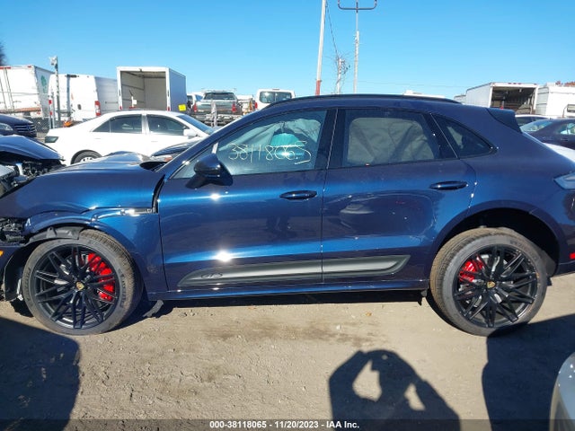 WP1AF2A50PLB57205 Porsche Macan Gts