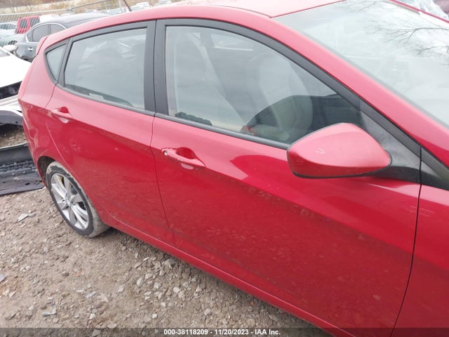2012 HYUNDAI ACCENT SE VIN: KMHCU5AE2CU024737