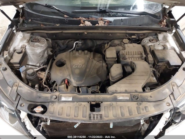 2012 KIA SORENTO LX VIN: 5XYKTDA67CG265765