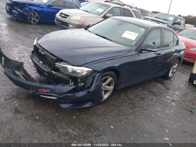 BMW 328i Xdrive 2014 WBA3B5G5XENS10473 Image 2