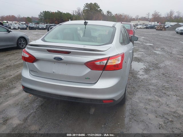2012 FORD FOCUS SE VIN: 1FAHP3F22CL126717