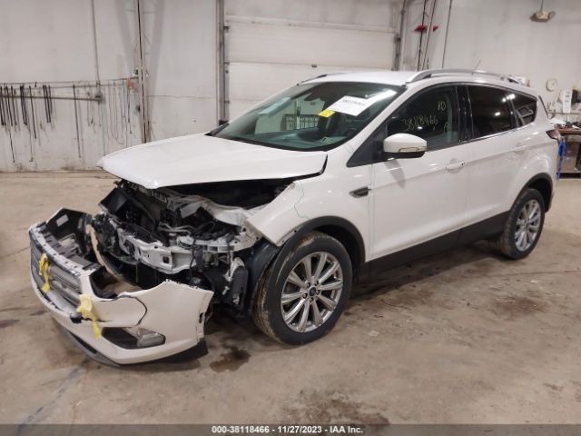 2017 FORD ESCAPE 1FMCU9J93HUB91304 Photo 1