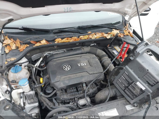 2014 VOLKSWAGEN JETTA 1.8T SE VIN: 3VWD17AJXEM207513