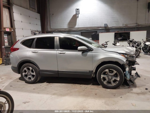 Honda CR-V EX 2018 7FARW2H56JE075021 Image 13